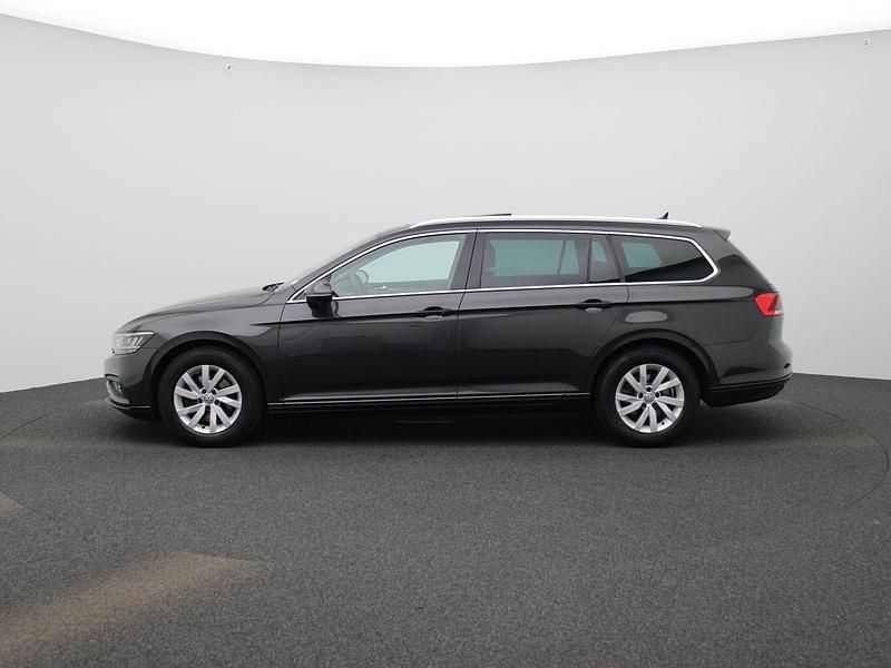 Occasion VW Passat Comfortline 150 PK (110 kW) 2020 Grijs Stationwagen