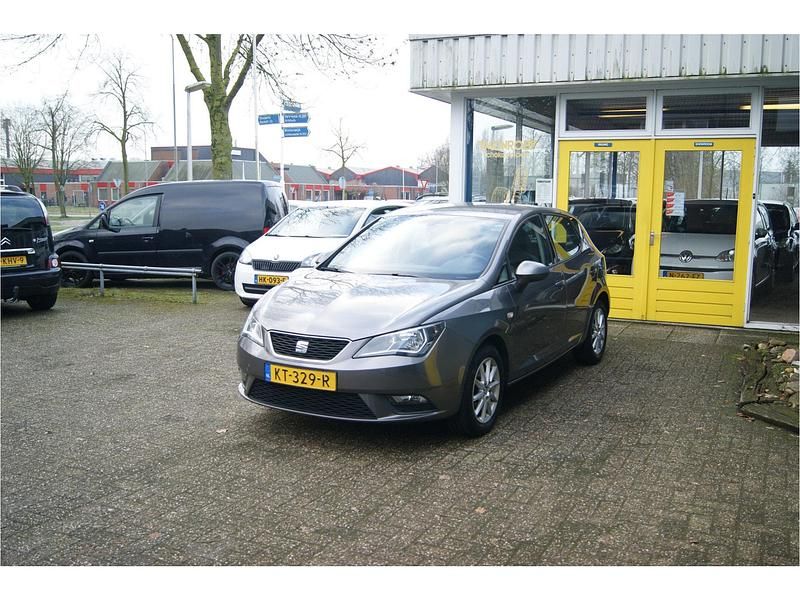 Occasion Seat Ibiza CONNECT 97 PK (71 kW) 2017 Grijs Hatchback