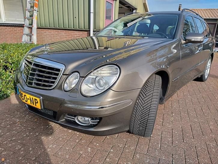 Gebruikt 2008 Mercedes E200 Stationwagen | € 9.950 (Eerlijke prijs) - Afbeelding 1/4