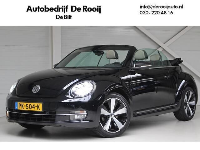 Zwart Gebruikt 2015 VW Beetle Design Cabriolet | € 15.500 (Eerlijke prijs) - Afbeelding 1/4