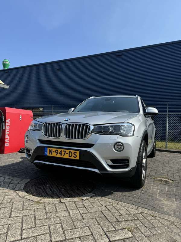 Grijs Gebruikt 2017 BMW X3 SUV | € 27.000 (Eerlijke prijs) - Afbeelding 1/4