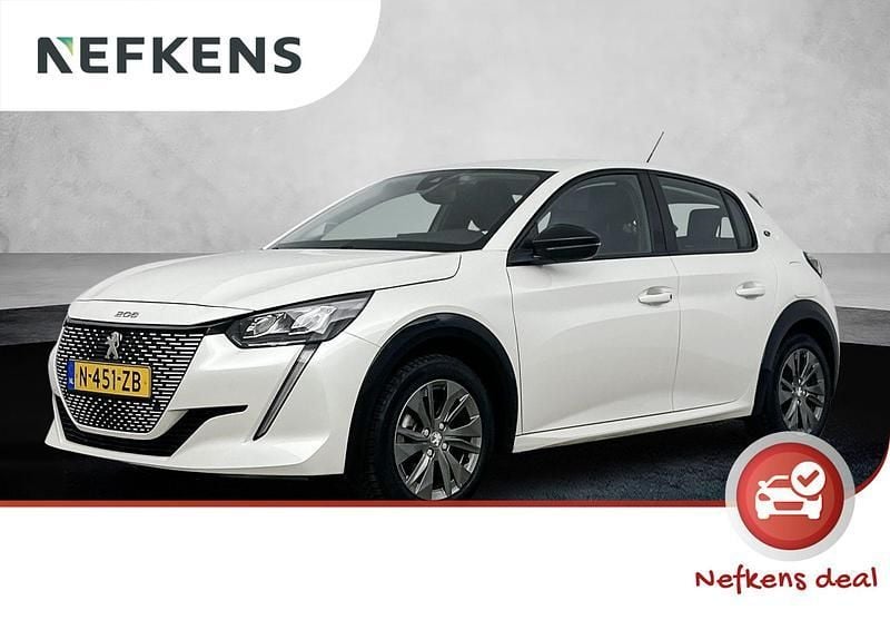 Wit Gebruikt 2022 Peugeot e-208 Active Hatchback | € 16.925 (Goede deal) - Afbeelding 1/4