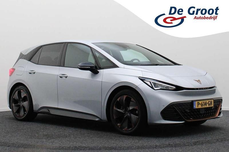 Grijs Occasion 2022 Cupra Born Hatchback | € 19.950 (Eerlijke prijs) - Afbeelding 1/4