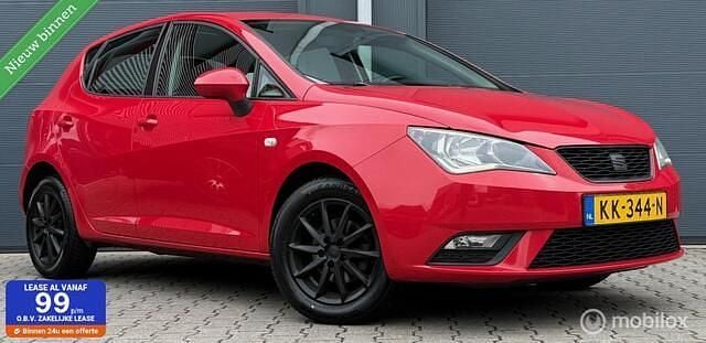 Rood Gebruikt 2016 Seat Ibiza CONNECT Hatchback | € 5.995 (Super prijs) - Afbeelding 1/4