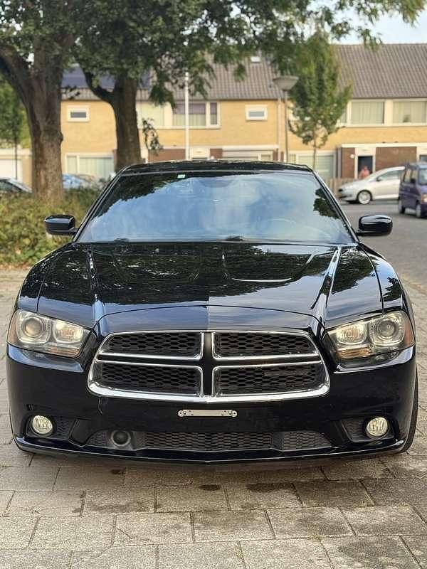 Zwart Gebruikt 2014 Dodge Charger Sedan | € 14.995 - Afbeelding 1/4