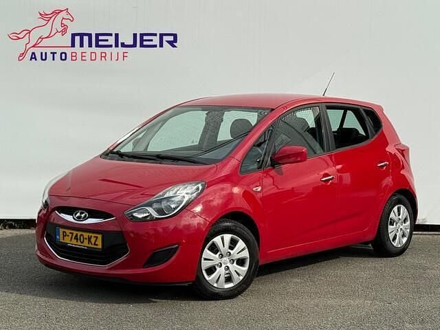Rood Gebruikt 2013 Hyundai ix20 MPV | € 6.980 (Duur) - Afbeelding 1/4