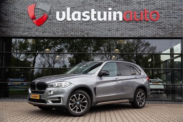 Grijs Occasion 2014 BMW X5 Executive SUV | € 18.900 (Goede deal) - Afbeelding 1/4