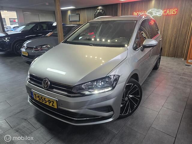 Grijs Gebruikt 2019 VW Golf Sportsvan Highline MPV | € 15.990 (Super prijs) - Afbeelding 1/4