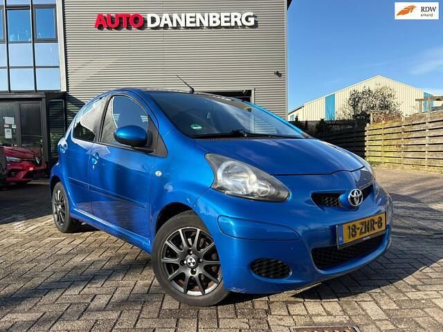 Occasion Toyota Aygo Comfort 68 PK (50 kW) 2009 Blauw Hatchback