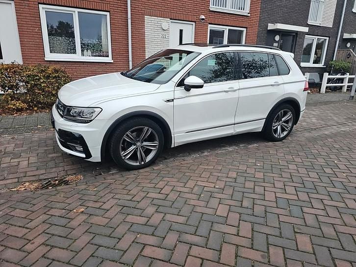 Gebruikt 2017 VW Tiguan R-line SUV | € 25.750 (Duur) - Afbeelding 1/4