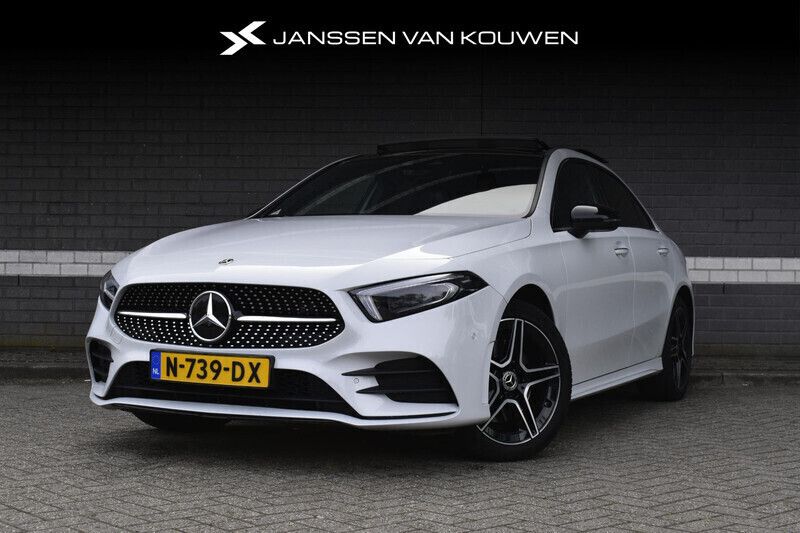 Wit Gebruikt 2021 Mercedes A250 Business Sedan | € 31.885 (Iets duurder) - Afbeelding 1/4