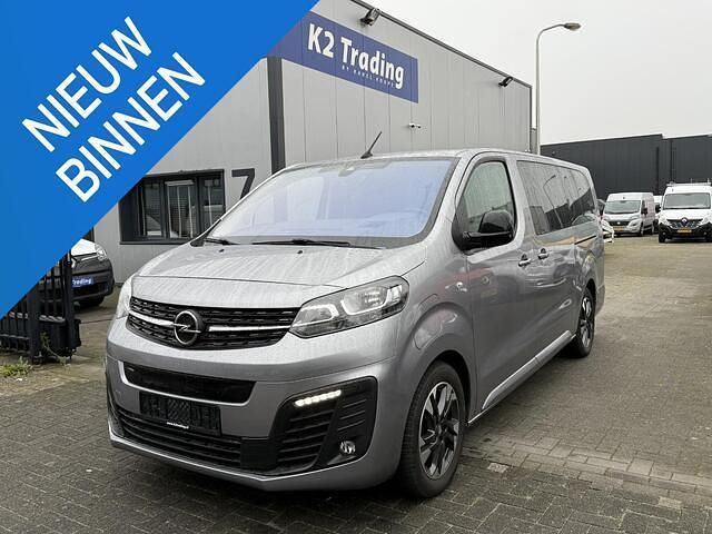 Grijs Gebruikt 2022 Opel Zafira Life Van | € 34.990 - Afbeelding 1/4