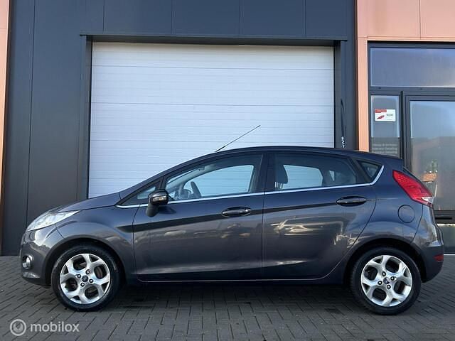 Occasion Ford Fiesta Titanium 82 PK (60 kW) 2009 Grijs Hatchback