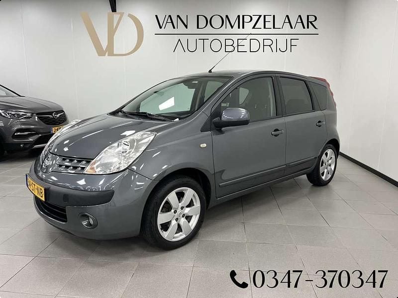 Grijs Gebruikt 2006 Nissan Note MPV | € 2.450 (Eerlijke prijs) - Afbeelding 1/4