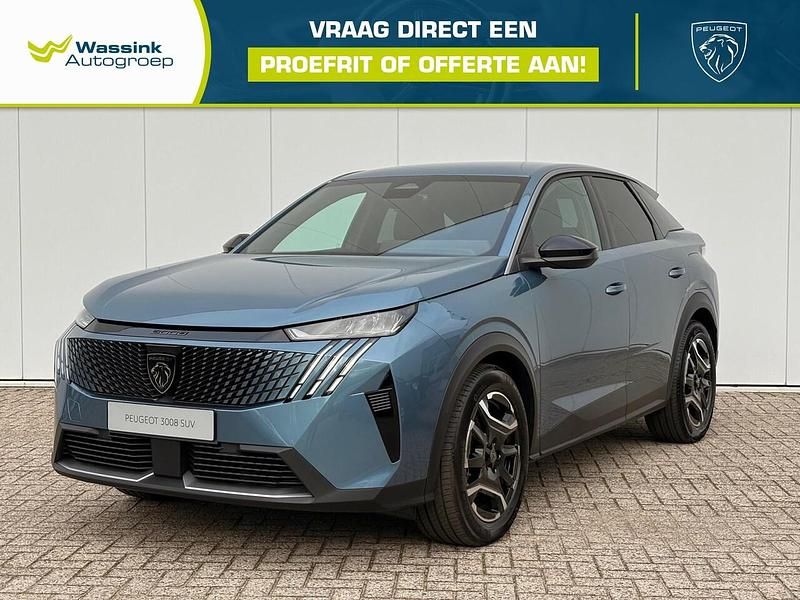 Blauw (metallic) Gebruikt 2024 Peugeot e-3008 Allure SUV | € 40.335 (Eerlijke prijs) - Afbeelding 1/4