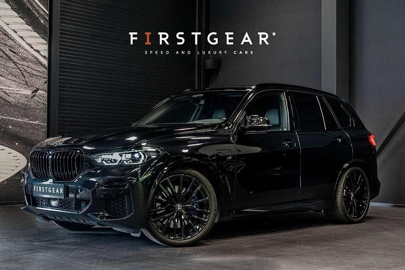 Zwart Gebruikt 2022 BMW X5 Executive SUV | € 62.900 (Super prijs) - Afbeelding 1/4