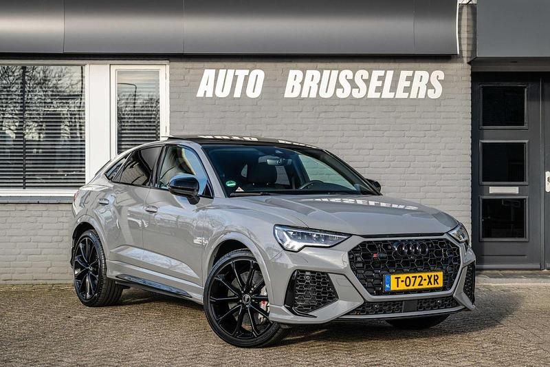Grijs Occasion 2021 Audi RS Q3 Sportback SUV | € 62.895 (Eerlijke prijs) - Afbeelding 1/4