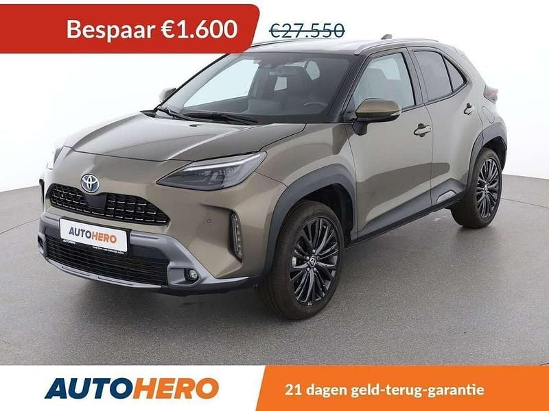 Bruin Gebruikt 2022 Toyota Yaris Cross SUV | € 26.149 (Goede deal) - Afbeelding 1/3