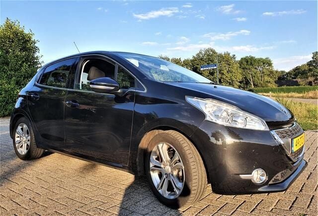 Occasion Peugeot 208 120 PK (88 kW) 2013 Zwart Hatchback