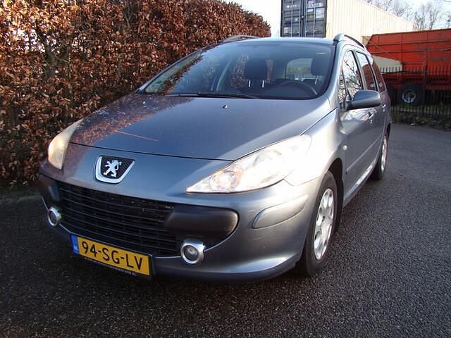 Occasion Peugeot 307 109 PK (80 kW) 2006 Grijs Stationwagen