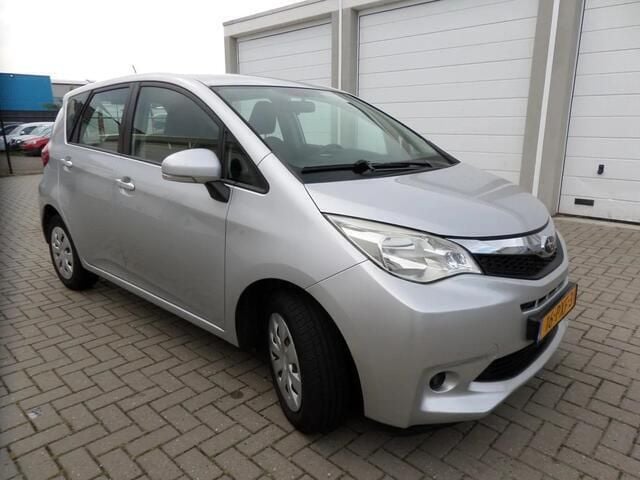 Occasion Subaru Trezia Comfort 99 PK (72 kW) 2011 Grijs Hatchback