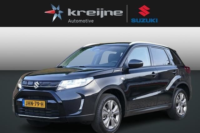 Zwart Gebruikt 2025 Suzuki Vitara SUV | € 26.925 - Afbeelding 1/4