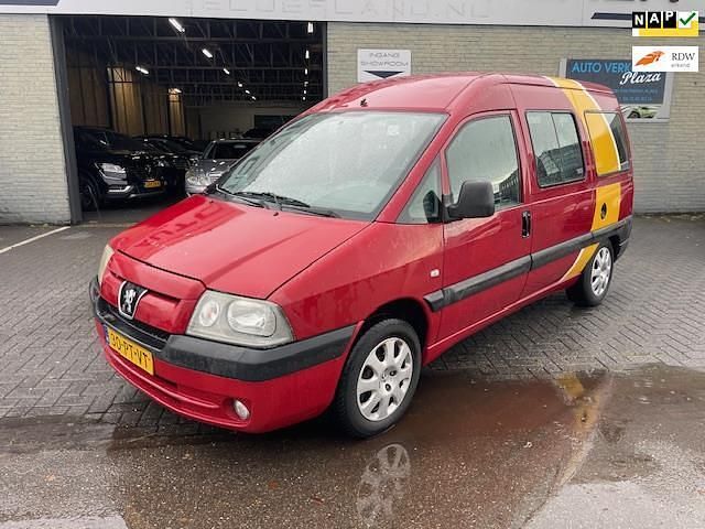Rood Gebruikt 2005 Peugeot Expert Van | € 5.999 - Afbeelding 1/4