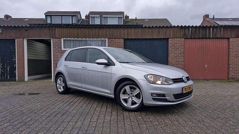 Zilver Gebruikt 2013 VW Golf VII Highline Stationwagen | € 10.945 (Iets duurder) - Afbeelding 1/4