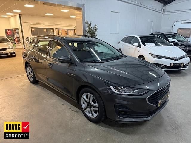 Grijs Occasion 2022 Ford Focus Stationwagen | € 15.900 (Super prijs) - Afbeelding 1/4