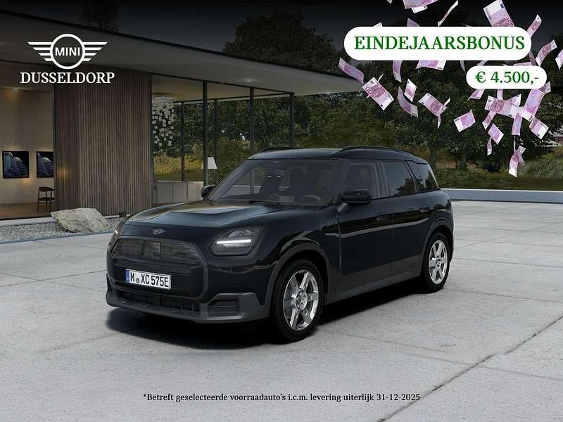 Zwart Nieuw 2025 Mini Countryman SUV | € 39.031 (Super prijs) - Afbeelding 1/4