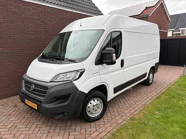 Wit Occasion 2020 Fiat Ducato Van | € 13.950 (Eerlijke prijs) - Afbeelding 1/4