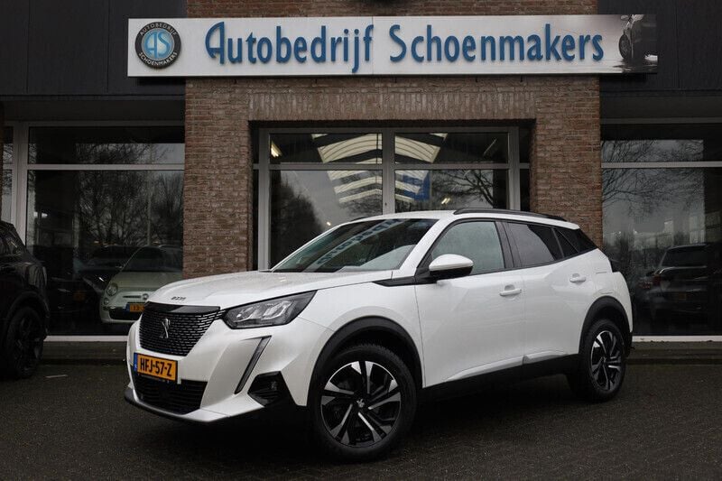 Wit Gebruikt 2020 Peugeot 2008 Allure SUV | € 18.395 (Eerlijke prijs) - Afbeelding 1/4