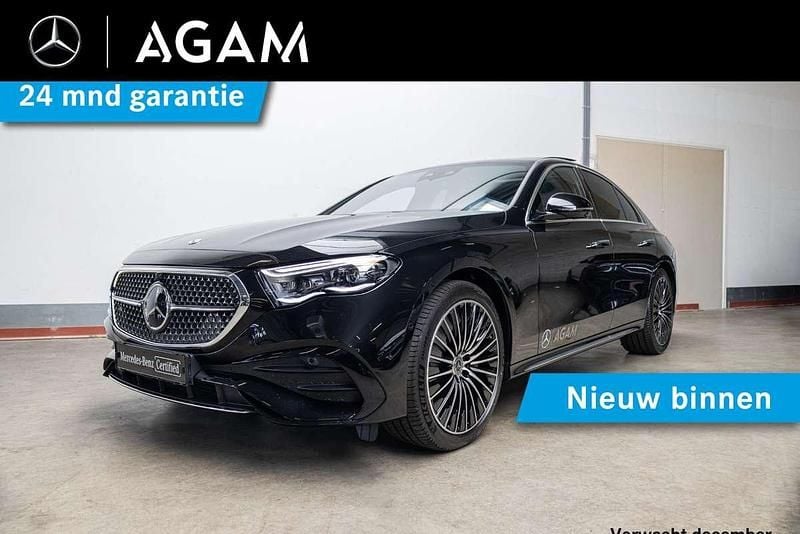 Zwart, metallic lak Gebruikt 2025 Mercedes E300 Sport Edition Sedan | € 73.950 (Duur) - Afbeelding 1/4