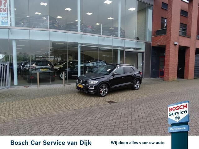 Zwart Gebruikt 2020 VW T-Roc Sport SUV | € 25.799 (Iets duurder) - Afbeelding 1/4