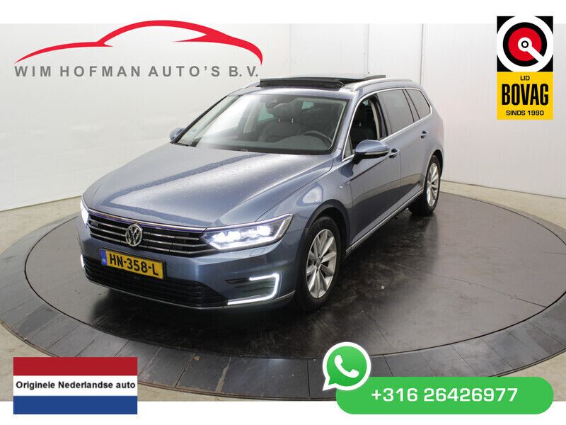 Blauw, metallic lak Gebruikt 2015 VW Passat GTE Stationwagen | € 10.240 (Eerlijke prijs) - Afbeelding 1/4