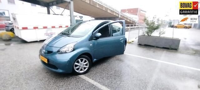 Blauw Gebruikt 2008 Toyota Aygo Hatchback | € 3.899 (Goede deal) - Afbeelding 1/4