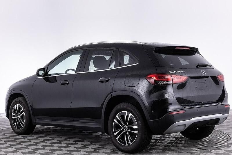 Occasion Mercedes GLA250 Business 218 PK (160 kW) 2023 Zwart SUV