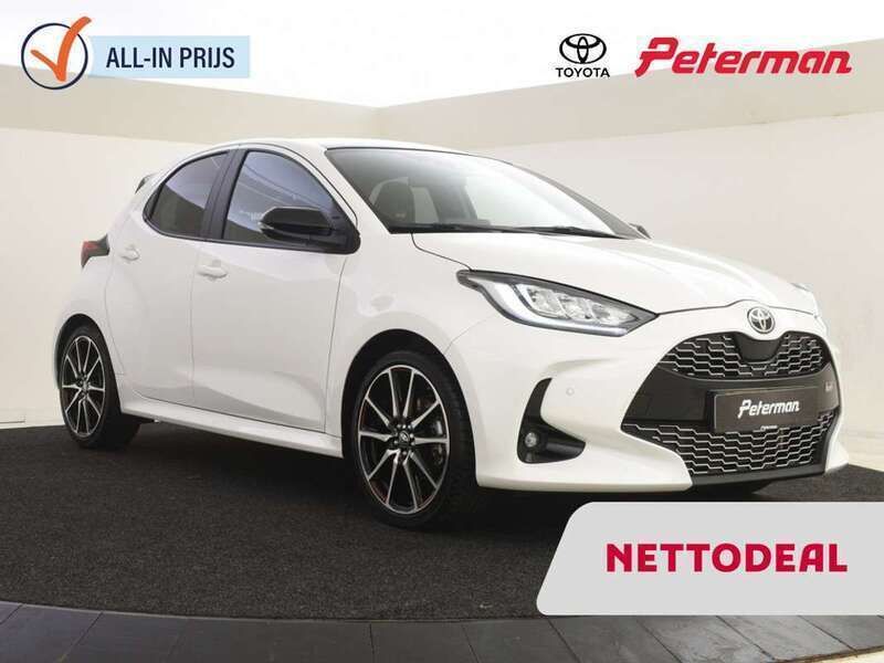 Wit Gebruikt 2023 Toyota Yaris Hybrid Sport Hatchback | € 26.999 (Eerlijke prijs) - Afbeelding 1/4