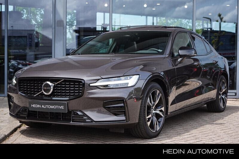 Grijs Gebruikt 2023 Volvo S60 Plus Sedan | € 39.995 (Eerlijke prijs) - Afbeelding 1/4
