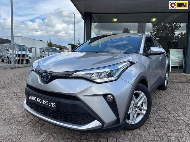 Zilver Gebruikt 2023 Toyota C-HR SUV | € 24.995 (Goede deal) - Afbeelding 1/4