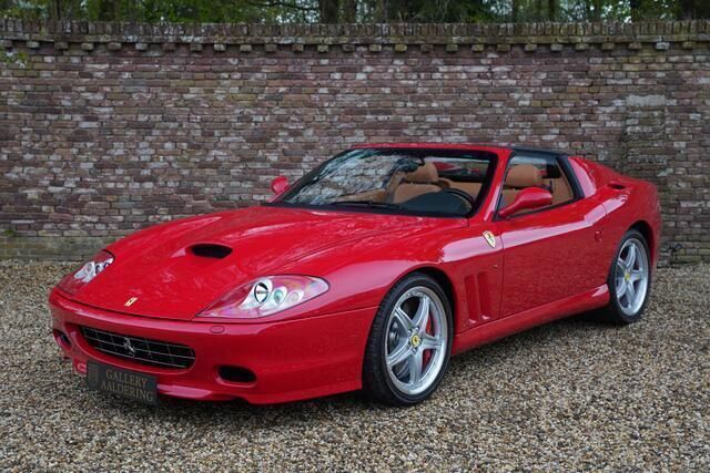 Rood Gebruikt 2006 Ferrari Superamerica Cabriolet | € 364.500 - Afbeelding 1/4