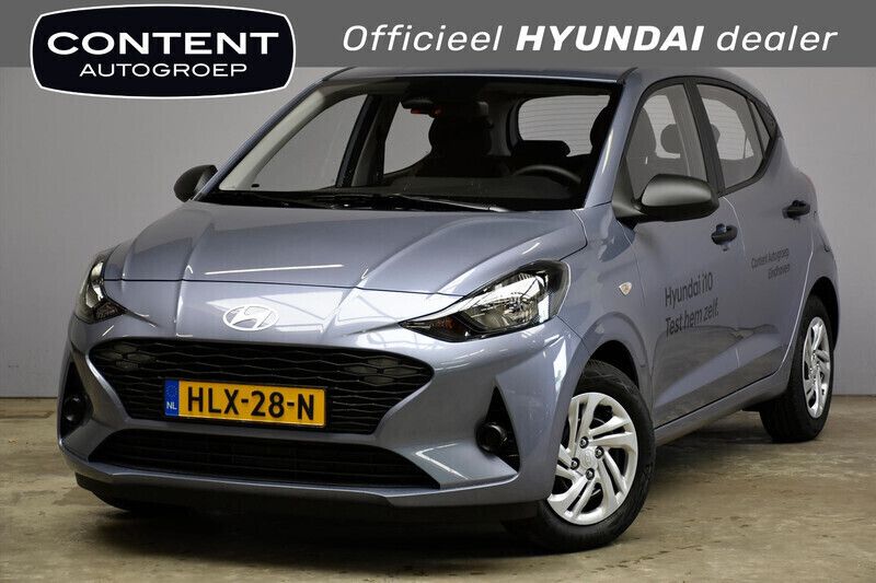 Blauw, metallic lak Gebruikt 2025 Hyundai i10 Comfort Hatchback | € 20.940 (Eerlijke prijs) - Afbeelding 1/4