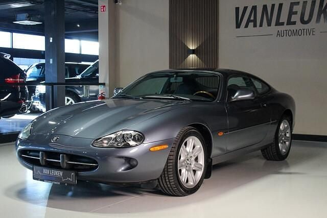 Occasion Jaguar XK8 294 PK (216 kW) 1997 Grijs Coupé