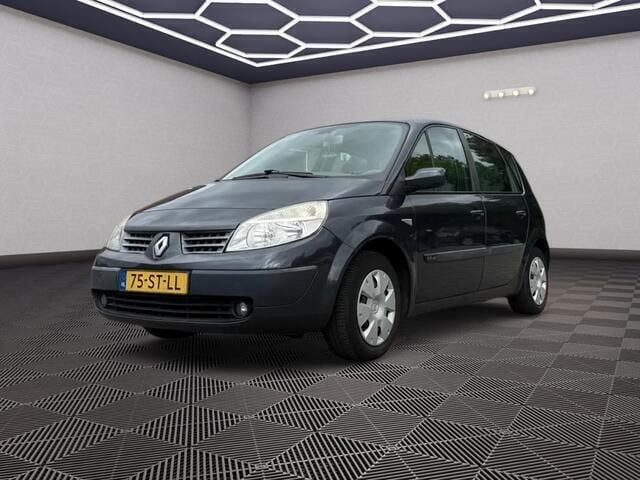 Grijs Gebruikt 2006 Renault Scénic II Dynamique MPV | € 1.599 (Eerlijke prijs) - Afbeelding 1/4