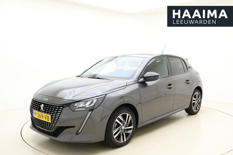 Grijs Gebruikt 2022 Peugeot 208 Allure Hatchback | € 21.945 (Eerlijke prijs) - Afbeelding 1/4