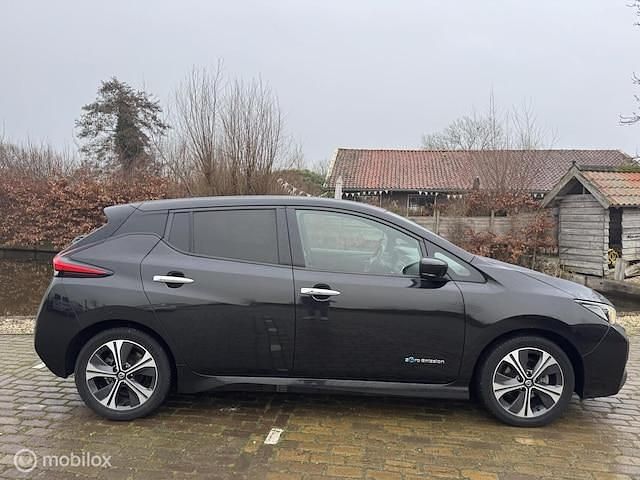 Occasion Nissan Leaf 360º 90 kW (123 PK) 2019 Zwart Hatchback