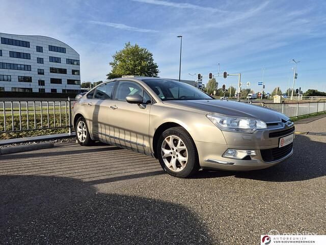 Beige Gebruikt 2008 Citroën C5 Business Class Sedan | € 2.950 - Afbeelding 1/4