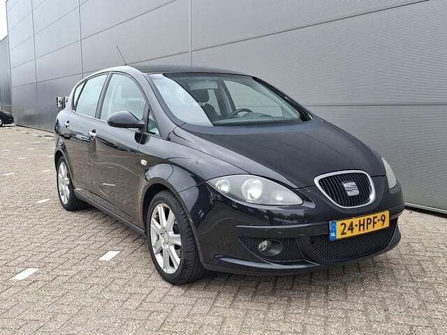 Occasion Seat Toledo Stylance 102 PK (75 kW) 2009 Zwart Stationwagen