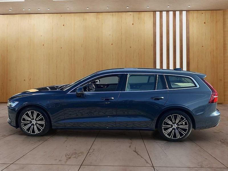 Occasion Volvo V60 R-Design 253 PK (186 kW) 2020 Blauw Stationwagen