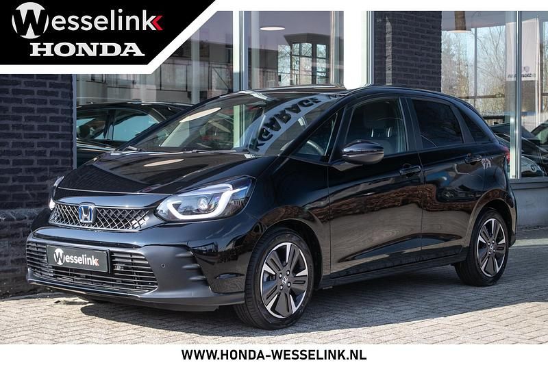 Zwart Gebruikt 2024 Honda Jazz Advance Hatchback | € 28.950 (Eerlijke prijs) - Afbeelding 1/4